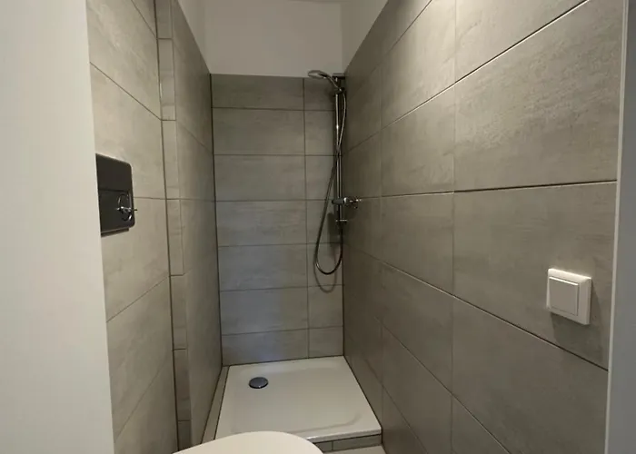 Accommodatie bij particulieren & *